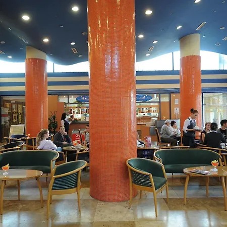 Hunguest Repce Отель 3*